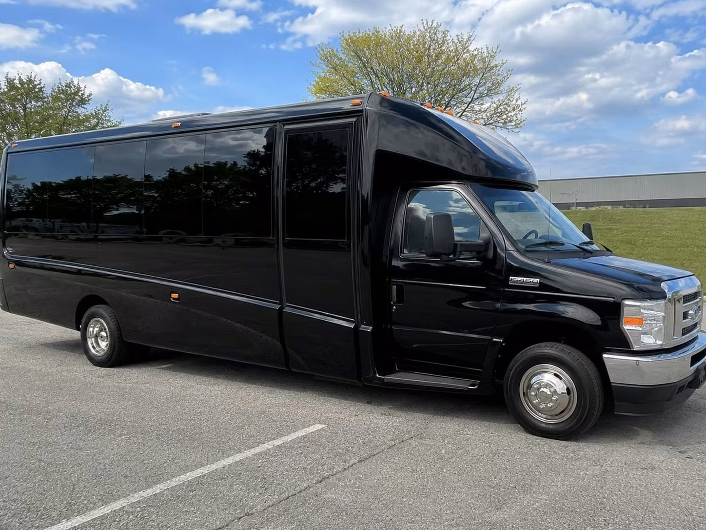 18 passenger minibus