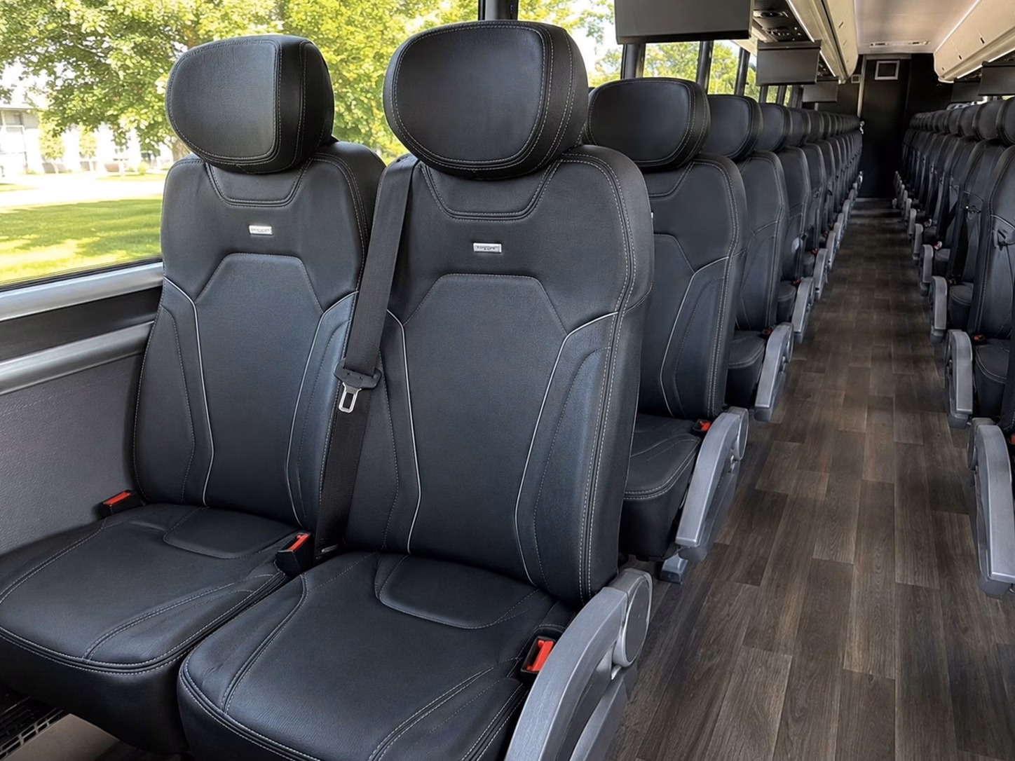 book wedding transportation in niagara falls or any city nearby