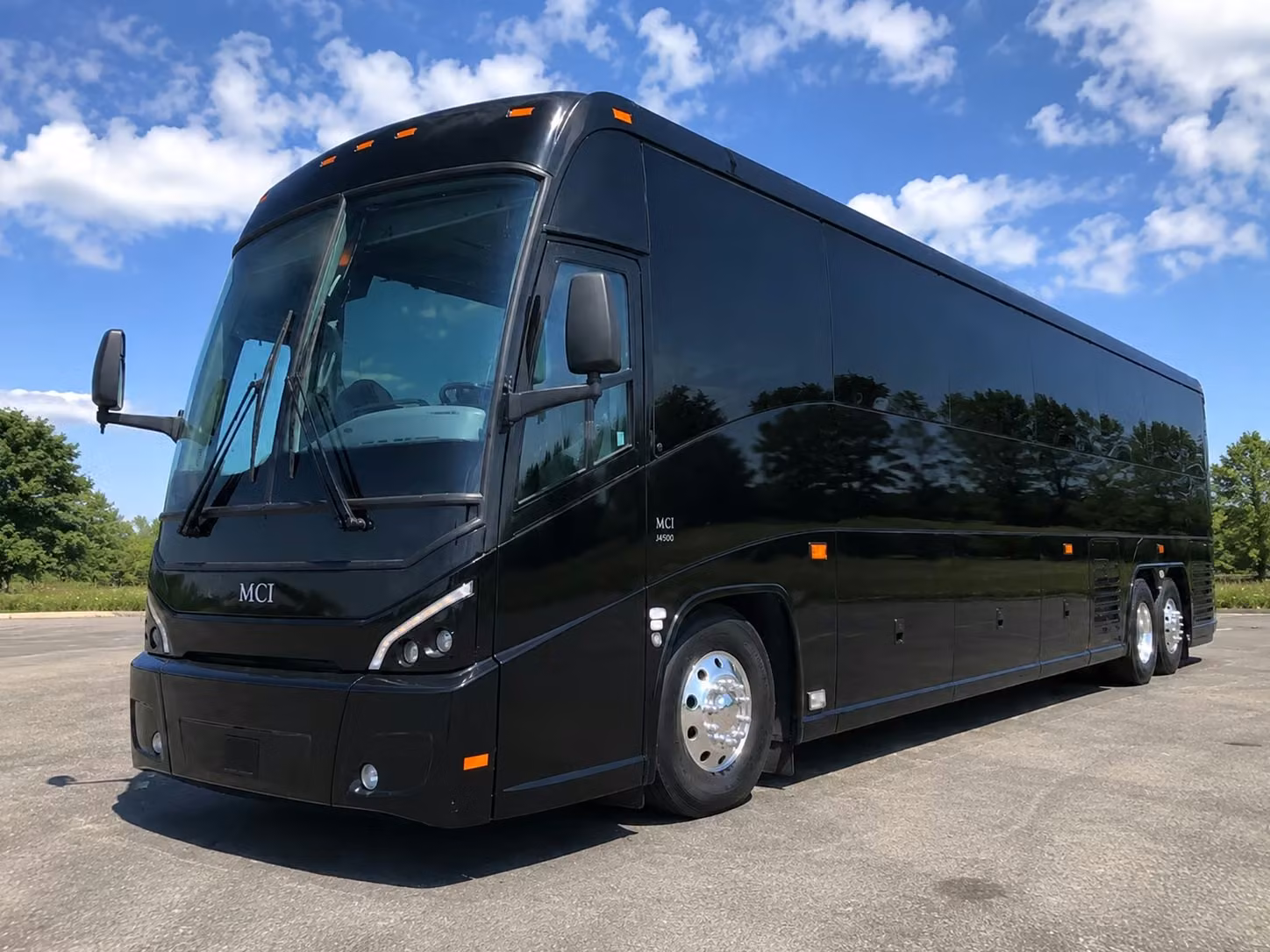 long distance field trip bus rentals from niagara falls