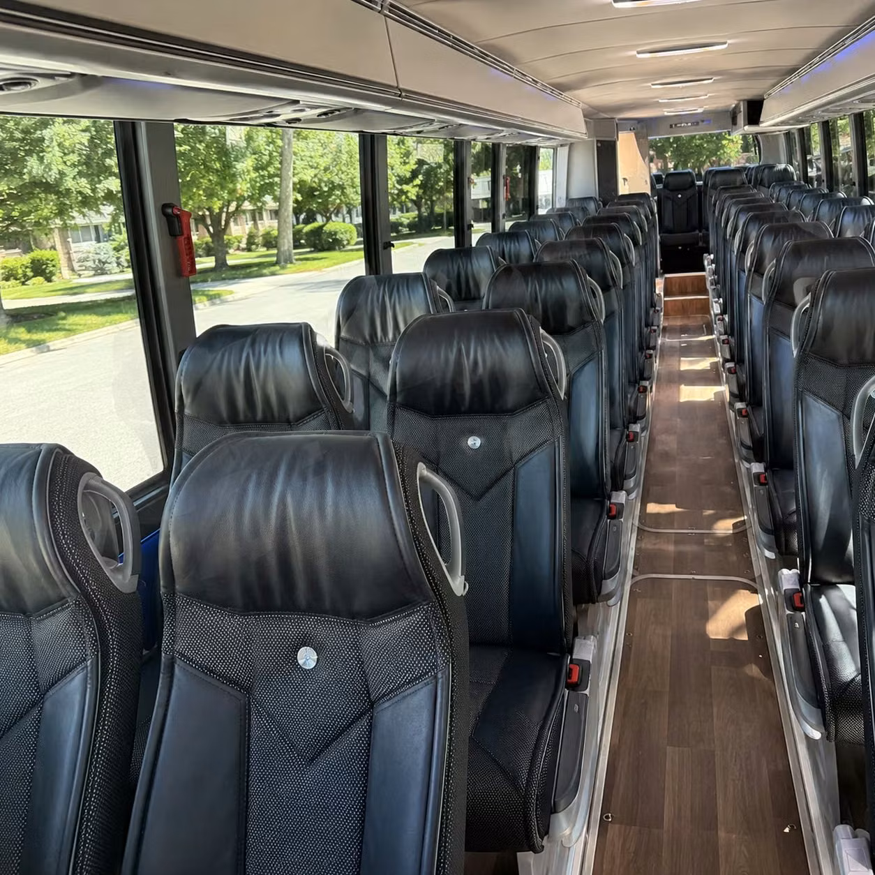 niagara falls charter bus interior