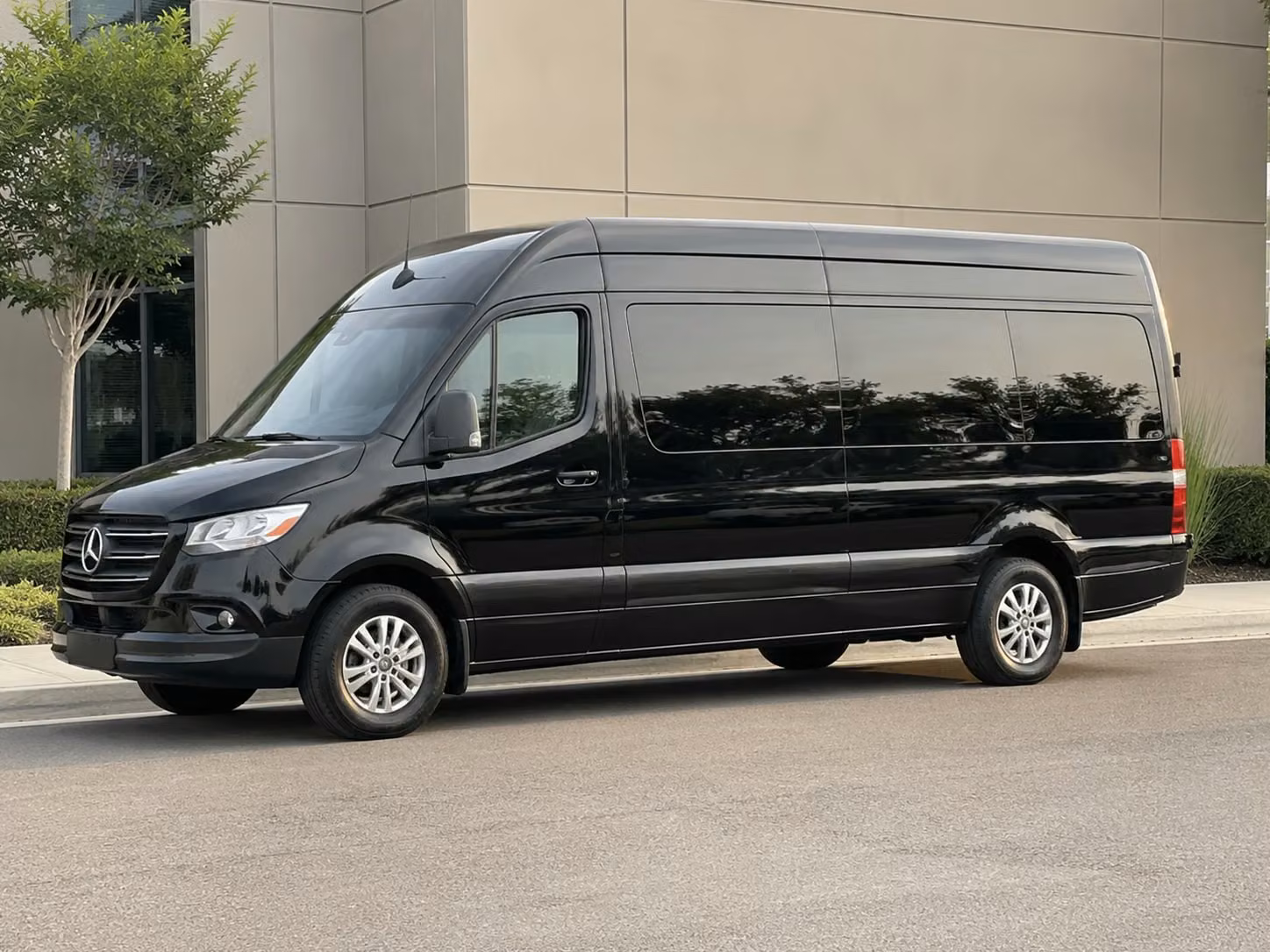 niagara falls sprinter limo rental