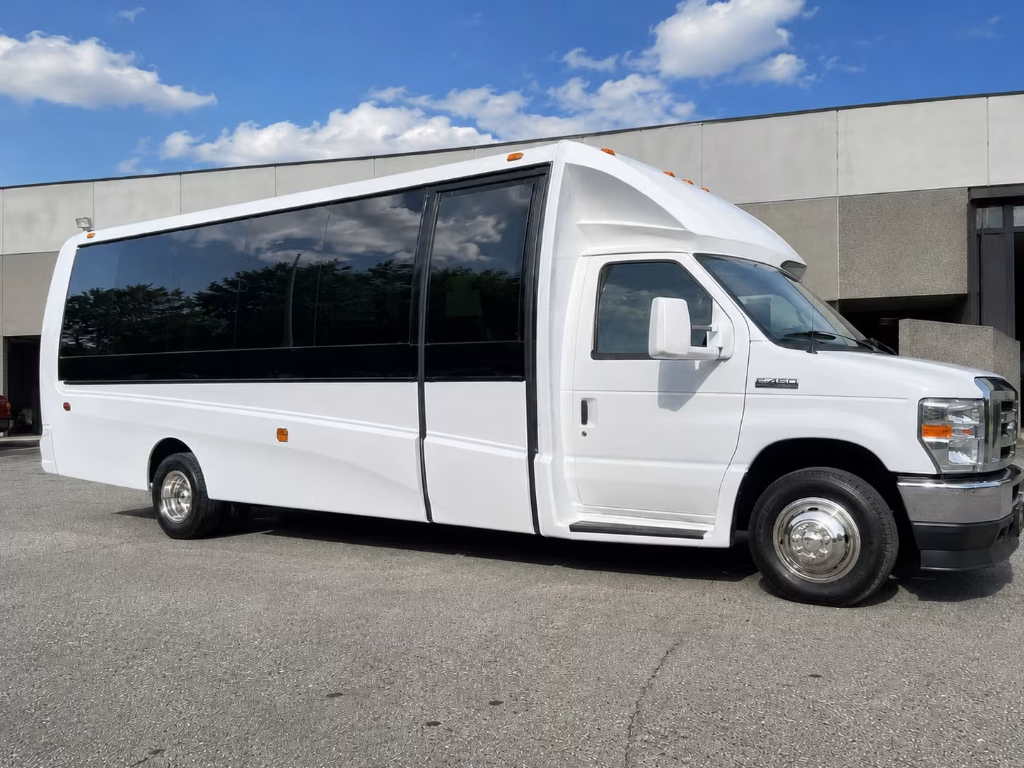 niagara falls wedding transportation