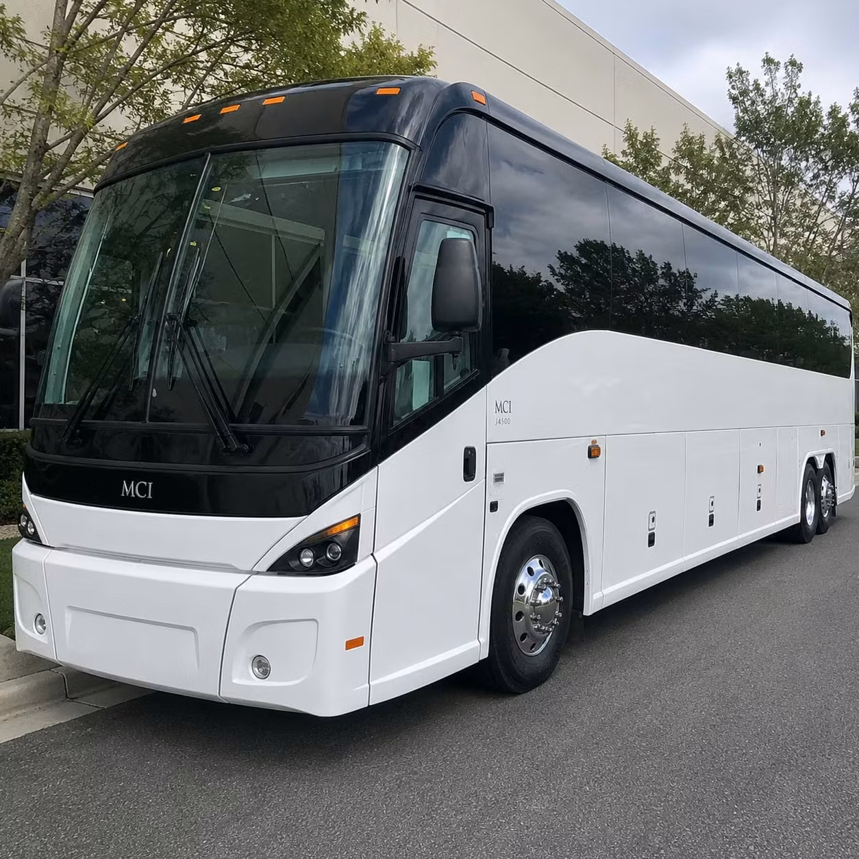 reliable government event transportation near the u s canada border